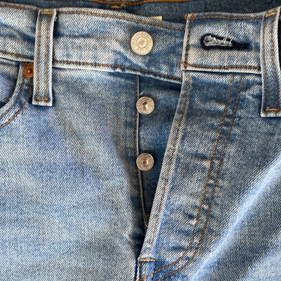 Levi’s button fly - Picture 2 of 4